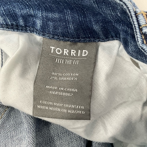 Torrid Distressed Vintage Stretch Denim Jeans Size12R L2 - Picture 8 of 8